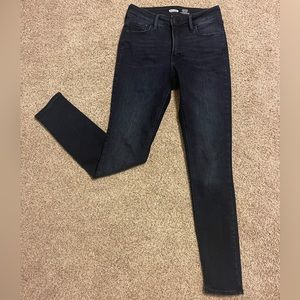 Women’s skinny jeans